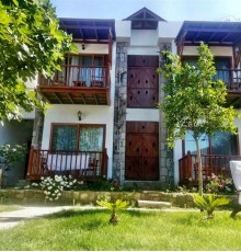 Golkoy Suites