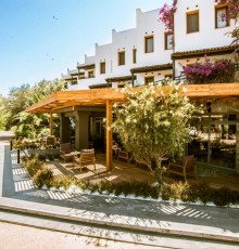 Green Beach Resort 5*