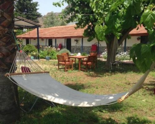 Cirali Friends Pension&Camping — пансион-кемпинг в Чиралы, Кемер