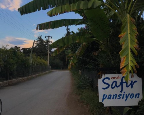 Safir Pansiyon в Чиралы (Кемер): что это за отель и кому он подходит