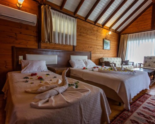 Sea Valley Bungalows в Олюденизе: бунгало в бухте Кабак