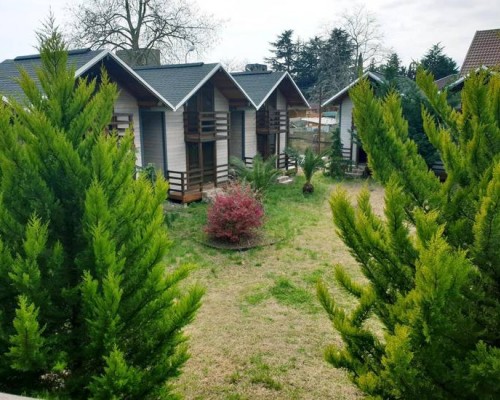 Holiday Park Happy Land, Пицунда: отдых в домиках