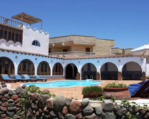 Blue Beach Club — отель 1* в Дахабе на первой линии