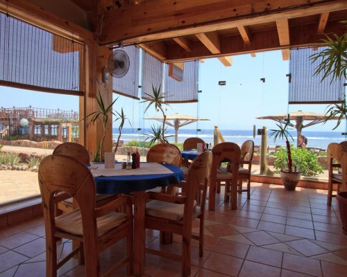 Blue Beach Club — отель 1* в Дахабе на первой линии