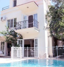 Villa Retro