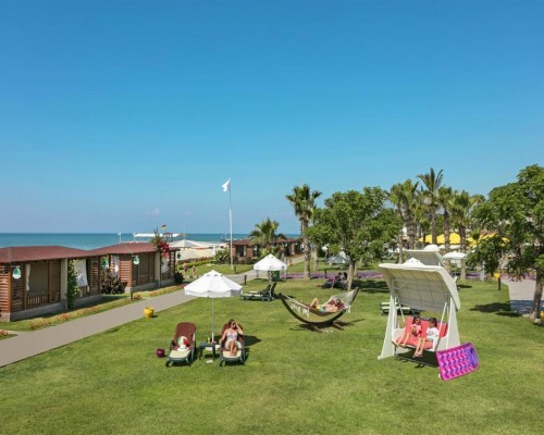 Pine Beach Belek 5* — семейный отдых на первой линии в Белеке