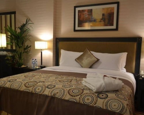 Executive Suites Abu Dhabi 4* — апарт-отель в Абу-Даби