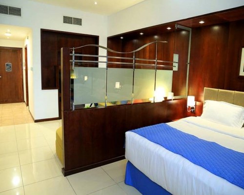 Arcadia Hotel Apartments 4*