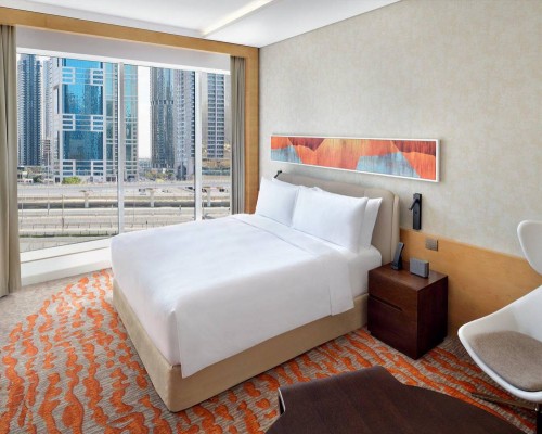 Crowne Plaza Dubai Marina 5* — отель в Дубай Марина