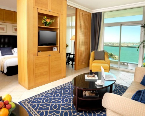 Beach Rotana All Suites 5* — Абу-Даби, ОАЭ