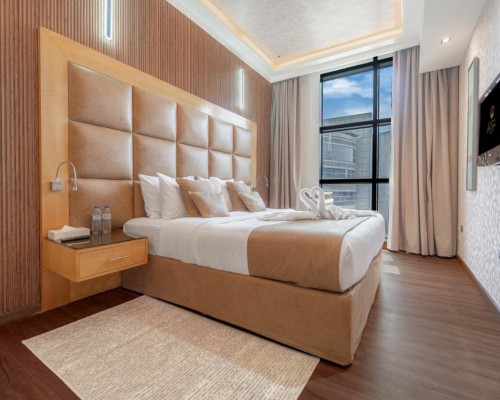 The Leela Hotel 4*