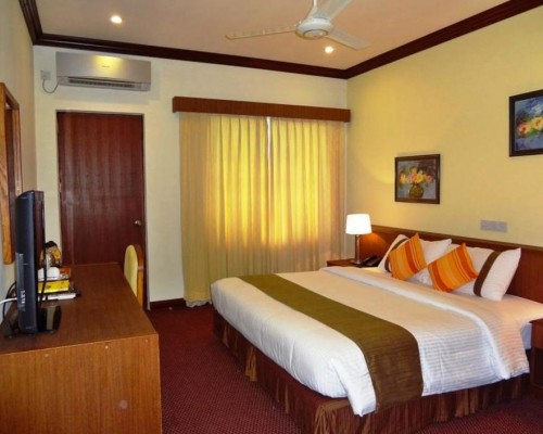 Nasandhura Palace Hotel 4* — Мале, Мальдивы