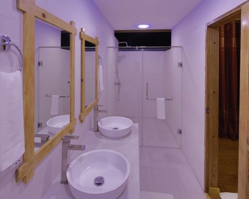 Shallow Lagoon Rasdhoo 3* — Ари Атолл, Мальдивы