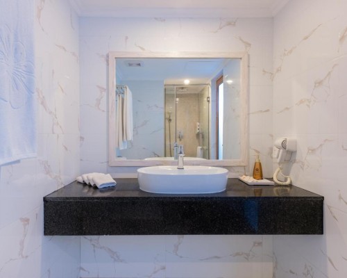 Kaani Palm Beach 4* — Маафуши, Южный Мале