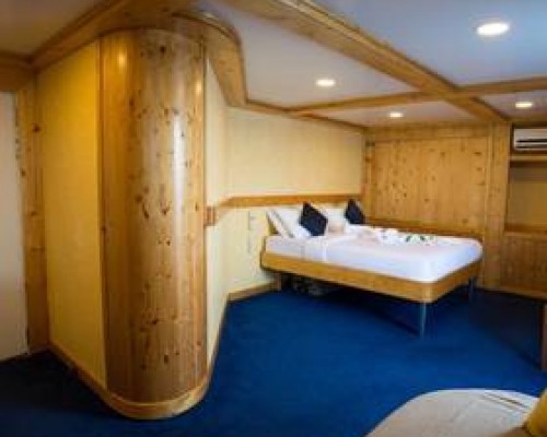Ботель Ritrella 4* в Мале: что важно знать перед бронированием