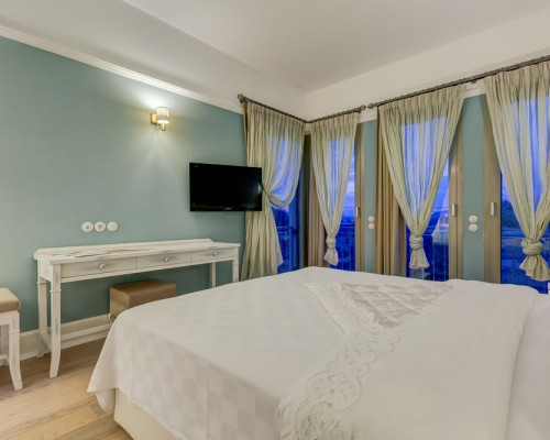 Antmare Hotel, Чешме — отель 1 звезды