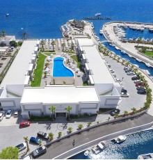 Lugga Boutique Hotel & Beach 5*