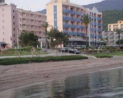 Kalamaki Beach Hotel 3* — отель в Кушадасы