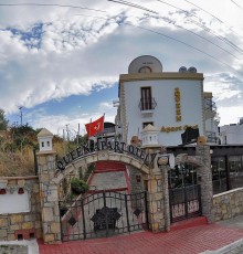 Queen Boutique Hotel Bitez 3*