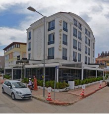 La Porte Boutique Hotel 4*