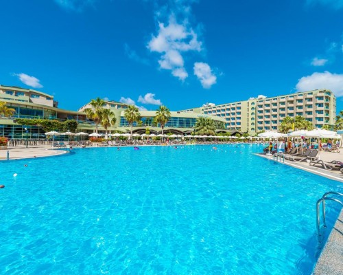 VONRESORT Golden Coast 5* — семейный отель на первой линии в Чолаклы