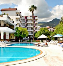 Boulevard Hotel 4*