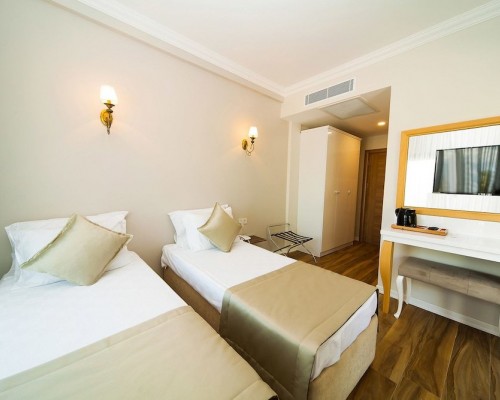 As Hotel Cesme 3* — отель в Чешме, Турция