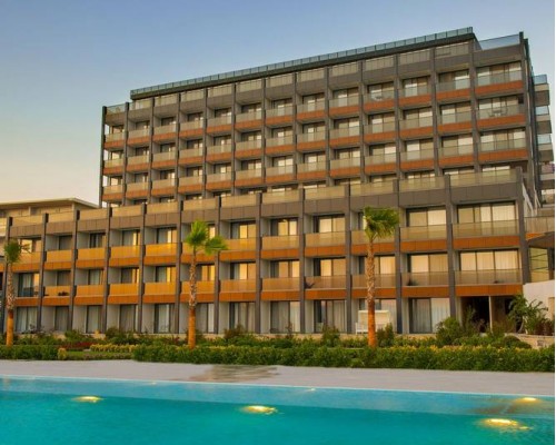 Nowness Hotel 4* в Чешме