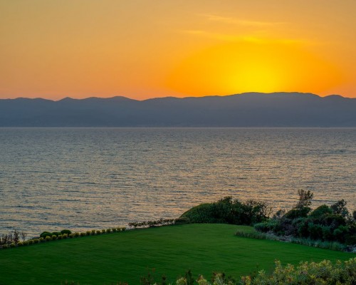 Nowness Hotel 4* в Чешме