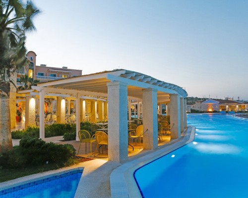 Seya Beach Hotel - Alacati 4* в Чешме