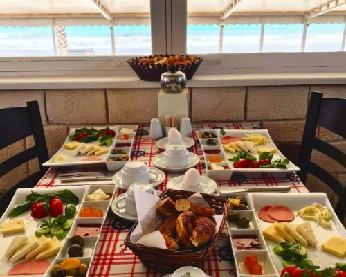 Alacati Golden Resort 3* — отель в Чешме, Турция