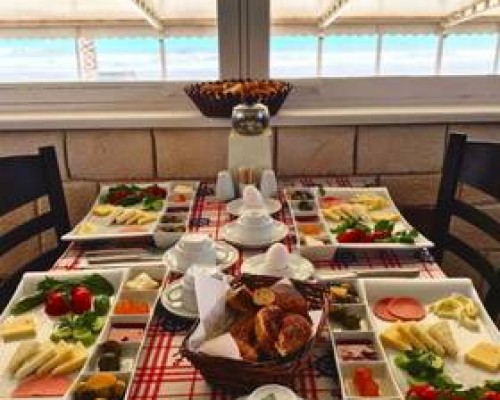 Alacati Golden Resort 3* — отель в Чешме, Турция