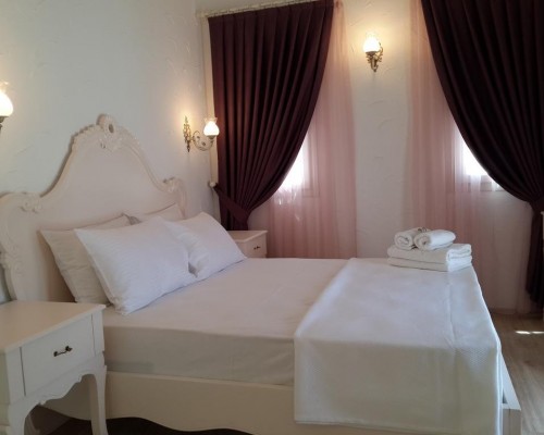Alacati Alaris Otel 3* — отель в Алачаты, Чешме