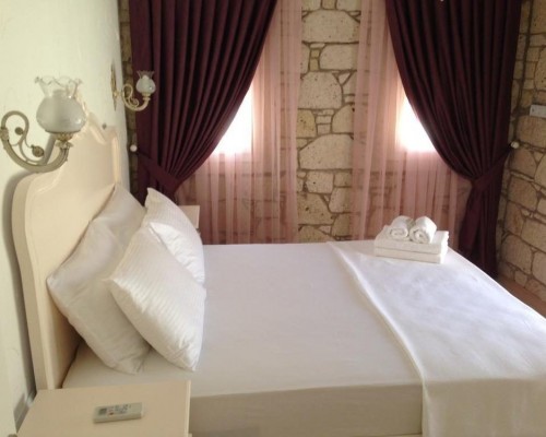 Alacati Alaris Otel 3* — отель в Алачаты, Чешме
