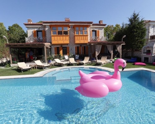 Seven Rooms Hotel 3* — Чешме, Алачаты
