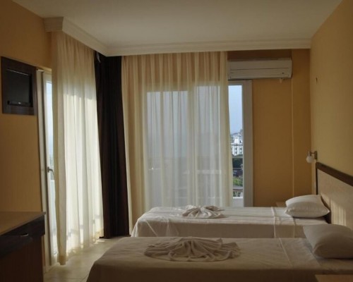 Blue Sea Hotel 3* в Кушадасы: что важно знать перед бронированием