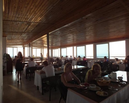 Blue Sea Hotel 3* в Кушадасы: что важно знать перед бронированием
