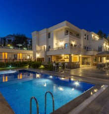Laden Hotel Bodrum 3*