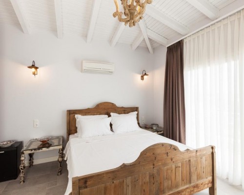Alacaat Butik Otel 3* — Чешме, Алачаты