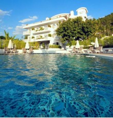 Yacht Boheme Hotel 4* Yacht Boheme Hotel 4*