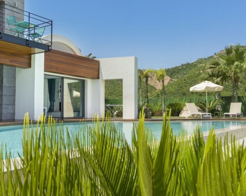 Alya Sierra Bodrum Villa 4* — отель в Бодруме