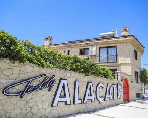 Teddy Luxury Alacati Hotel 3* — Чешме, Алачаты