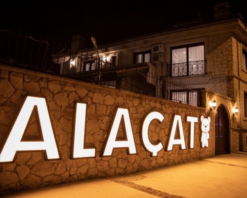 Teddy Luxury Alacati Hotel 3* — Чешме, Алачаты