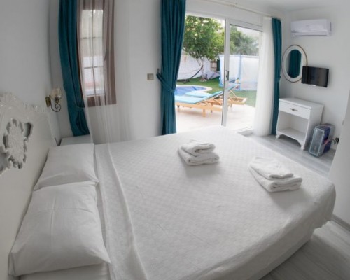 Kupina Butik Otel 3* — Чешме, Алачаты