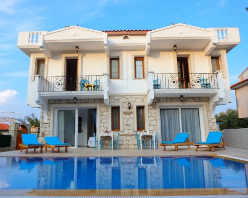 Kupina Butik Otel 3* — Чешме, Алачаты