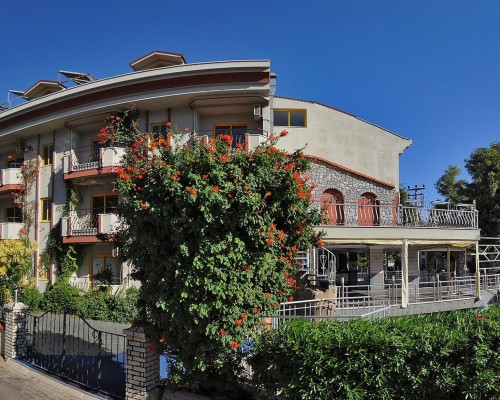 Club Dante Marmaris 2* — честный обзор от турагента