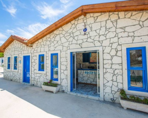Risus Garden Hotel 3* в Кушадасы: что важно знать перед бронированием