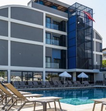 Side Square Hotel 4*