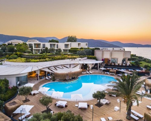 Susona Bodrum, LXR Hotels & Resorts 5* — премиальный отдых на первой линии в Бодруме