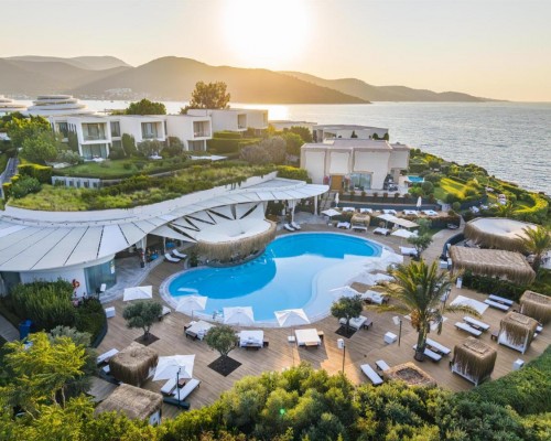 Susona Bodrum, LXR Hotels & Resorts 5* — премиальный отдых на первой линии в Бодруме